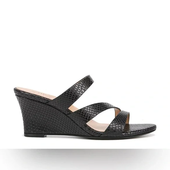 NWT: Naturalizer Breona Black - Picture 2 of 8